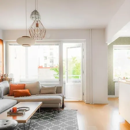 Peaceful 1br In Design District * Helsinki